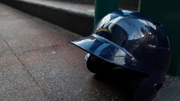 Milwaukee Brewers helmet