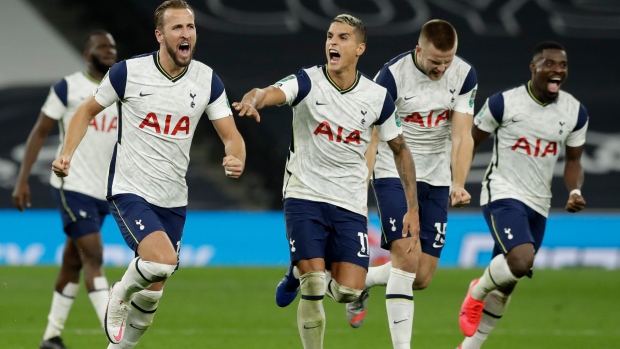 Tottenham Hotspur players celebrate