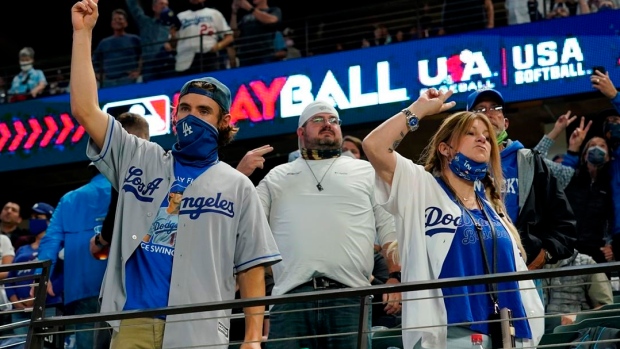 World Series fans