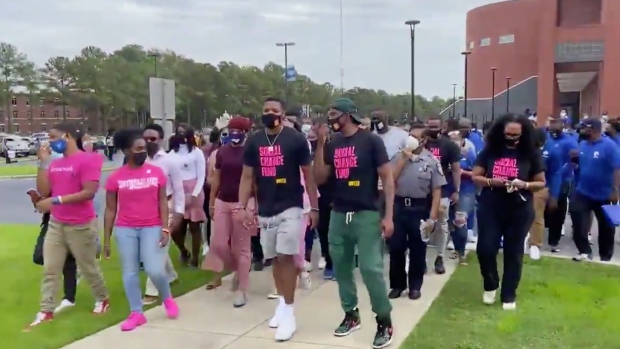 Dennis Smith Jr. Chris Paul vote