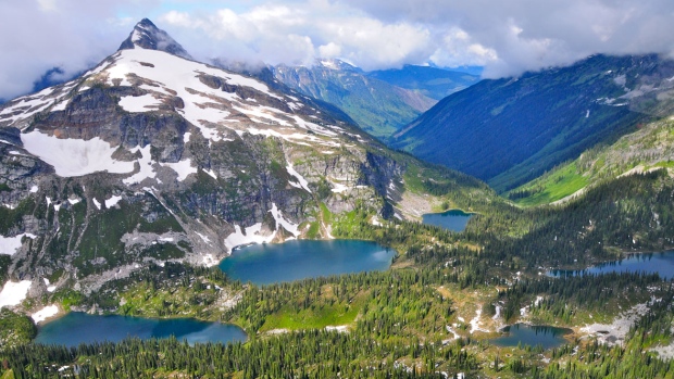 Mount Revelstoke Mount Revelstoke