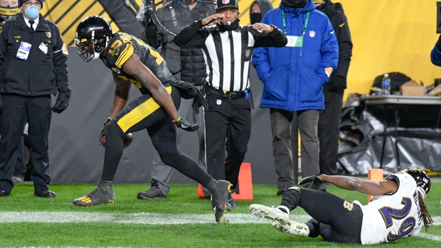 Pittsburgh Steelers wide receiver JuJu Smith-Schuster , The Canadian Press Pittsburgh Steelers wide receiver JuJu Smith-Schuster