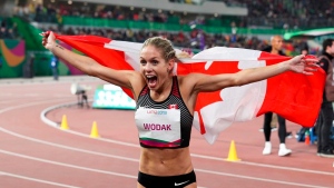 Wodak smashes Canadian marathon record in Berlin