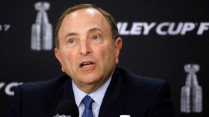 Bettman: NHL still committed to keeping Coyotes in Arizona