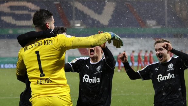 Holstein Kiel Celebrate 