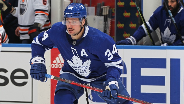 Toronto Maple Leafs: Auston Matthews' wrist injury is concerning