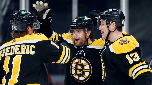 Patrice Bergeron scores 4, Bruins beat Red Wings 5-1