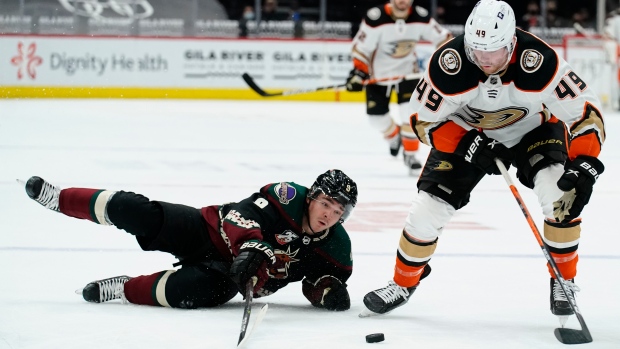 Arizona Coyotes' Nick Schmaltz and Anaheim Ducks' Max Jones