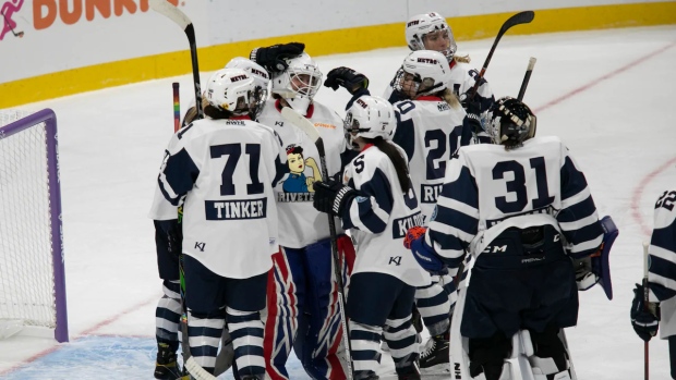 Metropolitan Riveters, Metropolitan Riveters Twitter Metropolitan Riveters