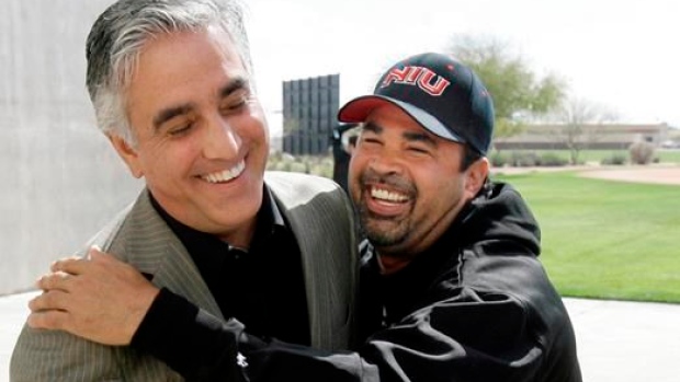 Pedro Gomez Ozzie Guillen