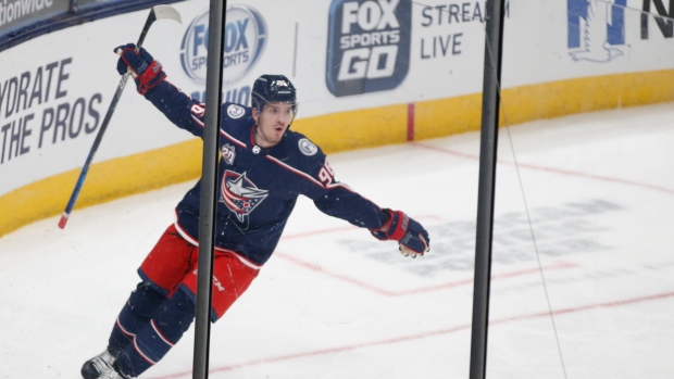 Patrik Laine, Jack Roslovic give Blue Jackets an early boost