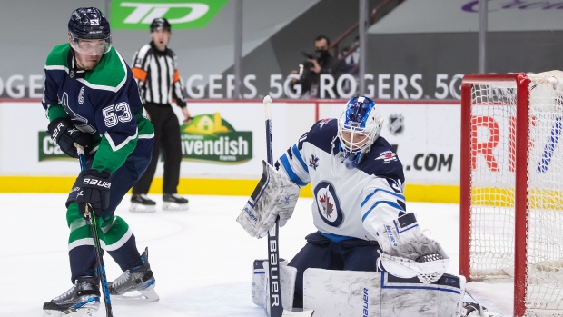 winnipeg jets vancouver canucks