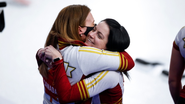 Kerri Einarson and Heather Nedohin