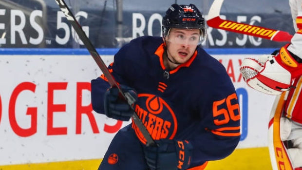 Edmonton Oilers re-sign Kailer Yamamoto 