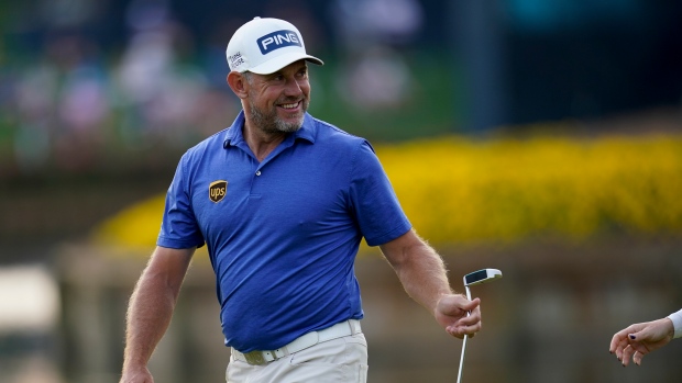 Lee Westwood Leads At Sawgrass Gets Another Shot At Bryson Dechambeau Tsn Ca