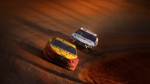 Joey Logano, Denny Hamlin