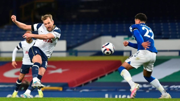 Tottenham vs Burnley LIVE: Premier League result, final score and reaction  as Kane penalty hands Spurs lead