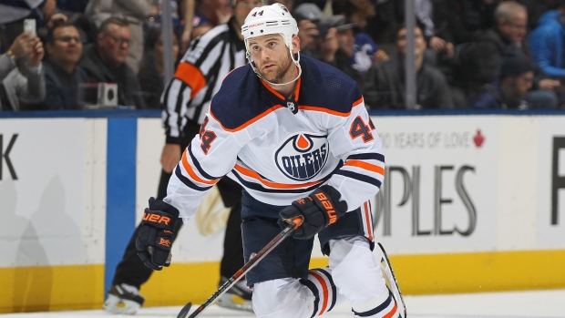 Oilers' Kassian fined $5K for cross-checking Kings' Durzi