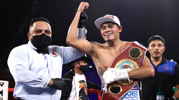 Emanuel Navarrete, Mikey Williams/Top Rank Inc via Getty Images Emanuel Navarrete