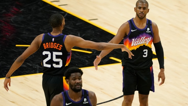Phoenix Suns beat Los Angeles Clippers to clinch first playoff spot in 11 years - TSN.ca