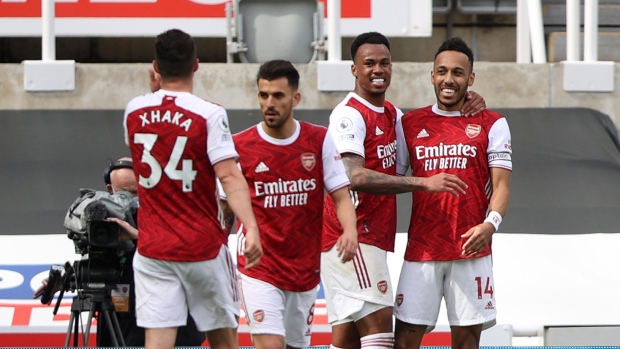 Arsenal celebrates, The Canadian Press Arsenal celebrates