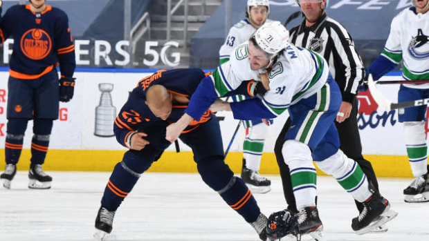 Zack MacEwen fights Darnell Nurse, Getty Images Zack MacEwen fights Darnell Nurse