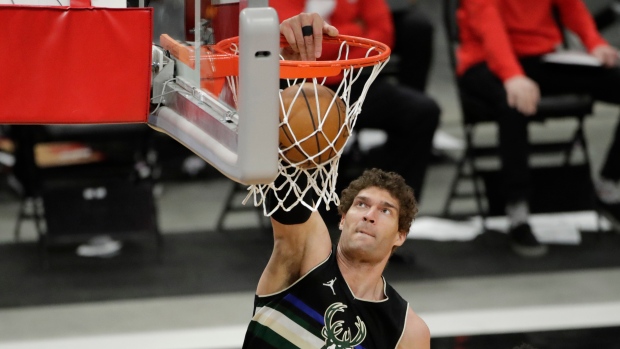 Brook Lopez, The Canadian Press Brook Lopez