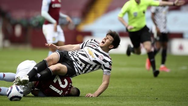 Harry Maguire injury versus Aston Villa, The Canadian Press Harry Maguire injury versus Aston Villa