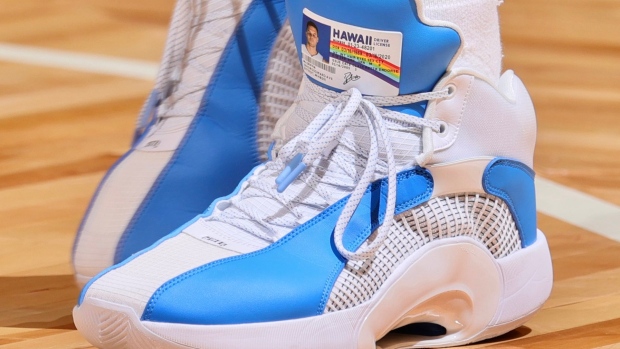 invictus tenis jordan