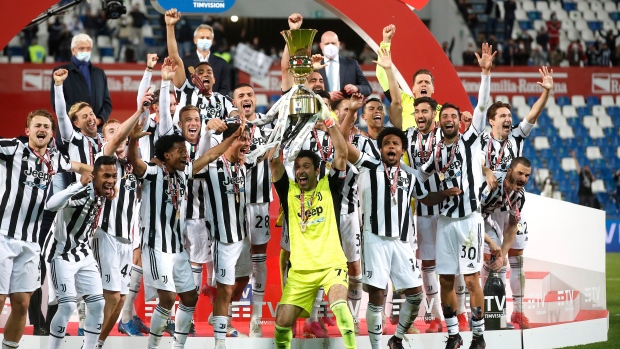 Juventus celebrates, The Canadian Press Juventus celebrates