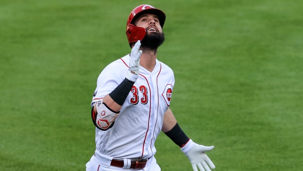 Jesse Winker hits 3 solo home runs as Cincinnati Reds beat