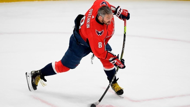 Backstrom Skates With Capitals For First Time Since Hip Surgery; Oshie Also  Joins