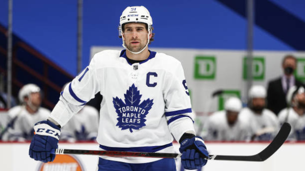 Maple Leafs lose John Tavares in Game 1 loss to Canadiens