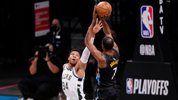 Giannis Antetokounmpo Kevin Durant, The Canadian Press Giannis Antetokounmpo Kevin Durant