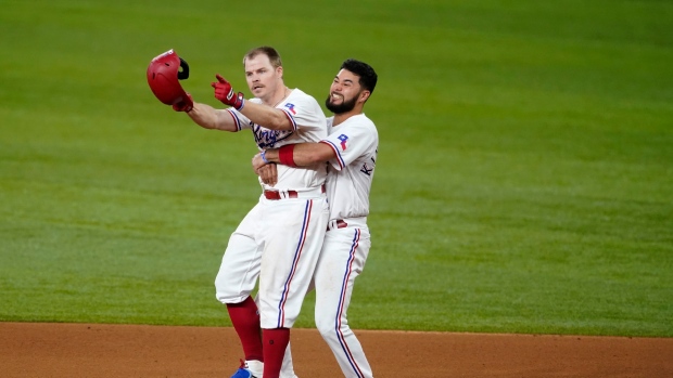 Brock Holt,  Isiah Kiner-Falefa