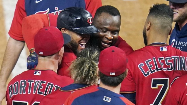 Nelson Cruz, Minnesota Twins celebrate