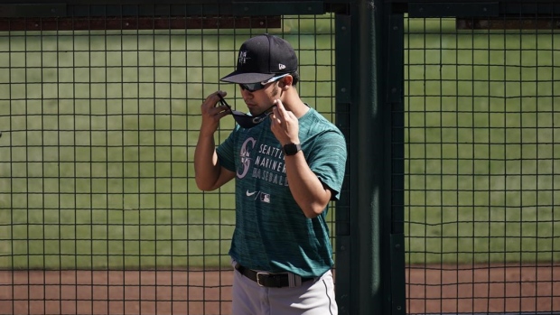 MLB loosens COVID restrictions, drops masks for vaccinated, The Canadian Press MLB loosens COVID restrictions, drops masks for vaccinated