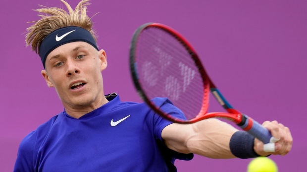 Denis Shapovalov Cameron Norrie Queen's Club Championships semi-final