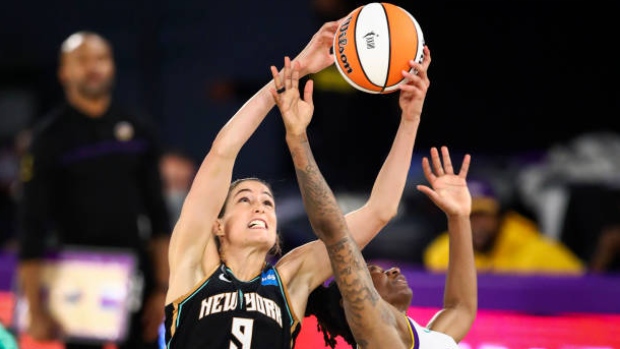 New York Liberty beat Los Angeles Sparks WNBA celebratory game - TSN.ca