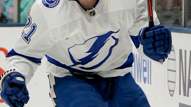brayden point lightning jersey