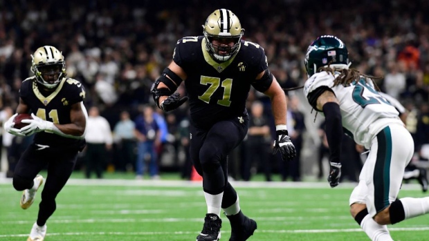 Ryan Ramczyk blocks for Alvin Kamara, The Canadian Press Ryan Ramczyk blocks for Alvin Kamara