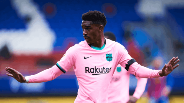 Junior Firpo, The Canadian Press Junior Firpo