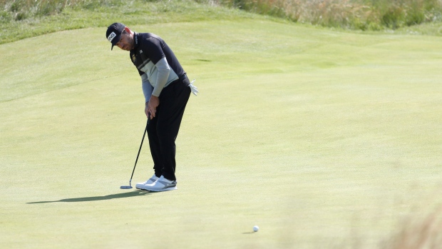 Louis Oosthuizen, The Canadian Press Louis Oosthuizen