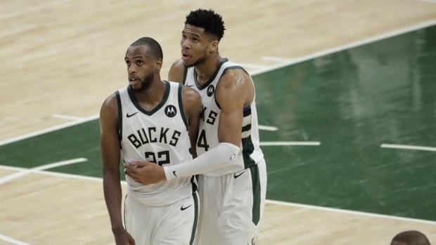 Bucks get confidence boost in win without Giannis scoring 40 Article Image 0, The Canadian Press Bucks get confidence boost in win without Giannis scoring 40 Article Image 0