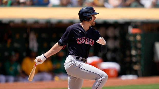 Les Blue Jays de Toronto acquièrent Bradley Zimmer et les Guardians de Cleveland Anthony Castro