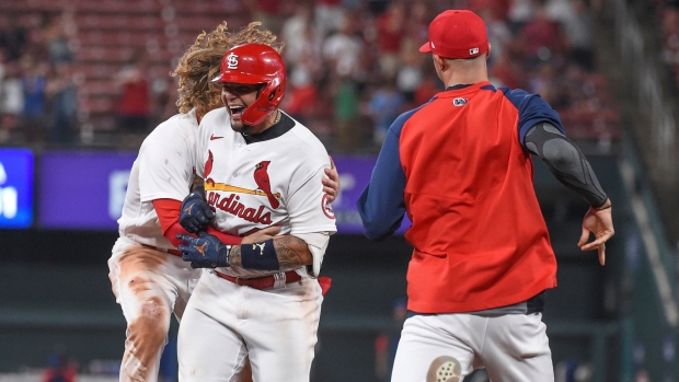 Yadier Molina and Cardinals Celebrate 