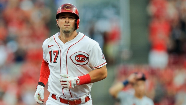 Cincinnati Reds MLB playoff hopes alive with win over Cardinals