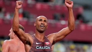 Olympic champion Warner not feeling pressure as he readies to compete in Canada