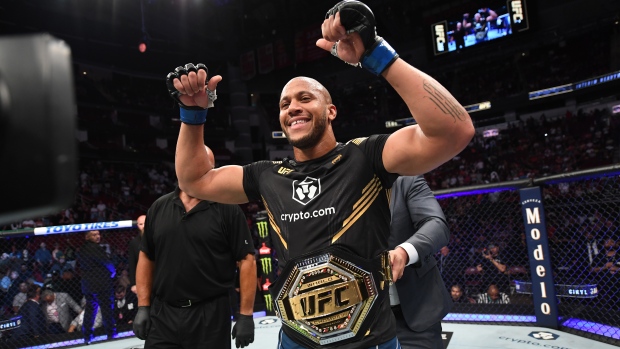 Ciryl Gane Derrick Lewis UFC 265 - TSN.ca