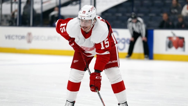 Blues acquire Vrana from Red Wings